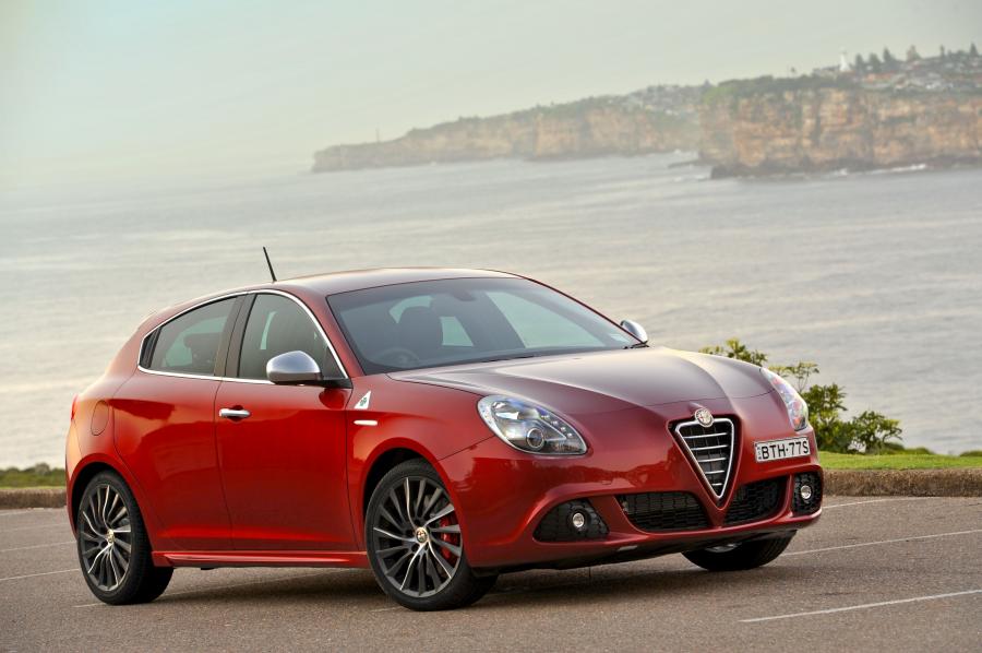  Alfa Romeo Giulietta Quadrifoglio Verde (940) 2011 года  (AU) (фото 6 из 28)